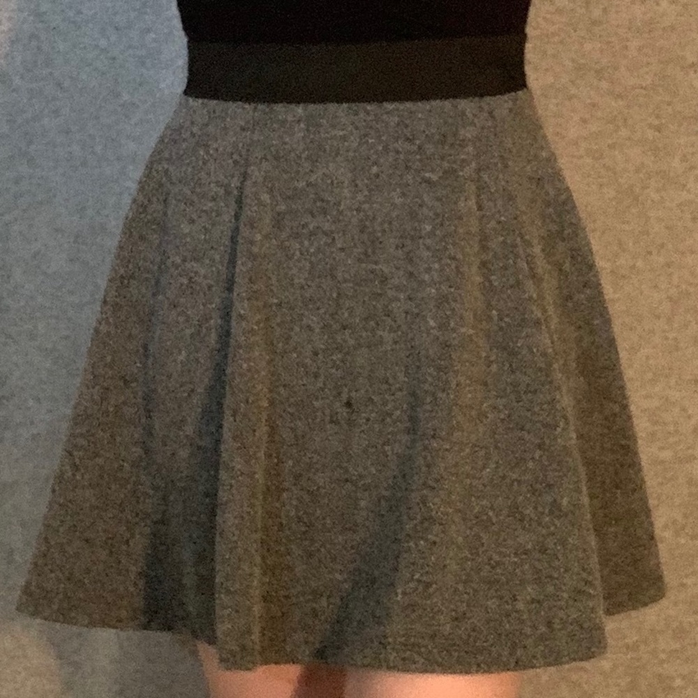 grey skater skirt